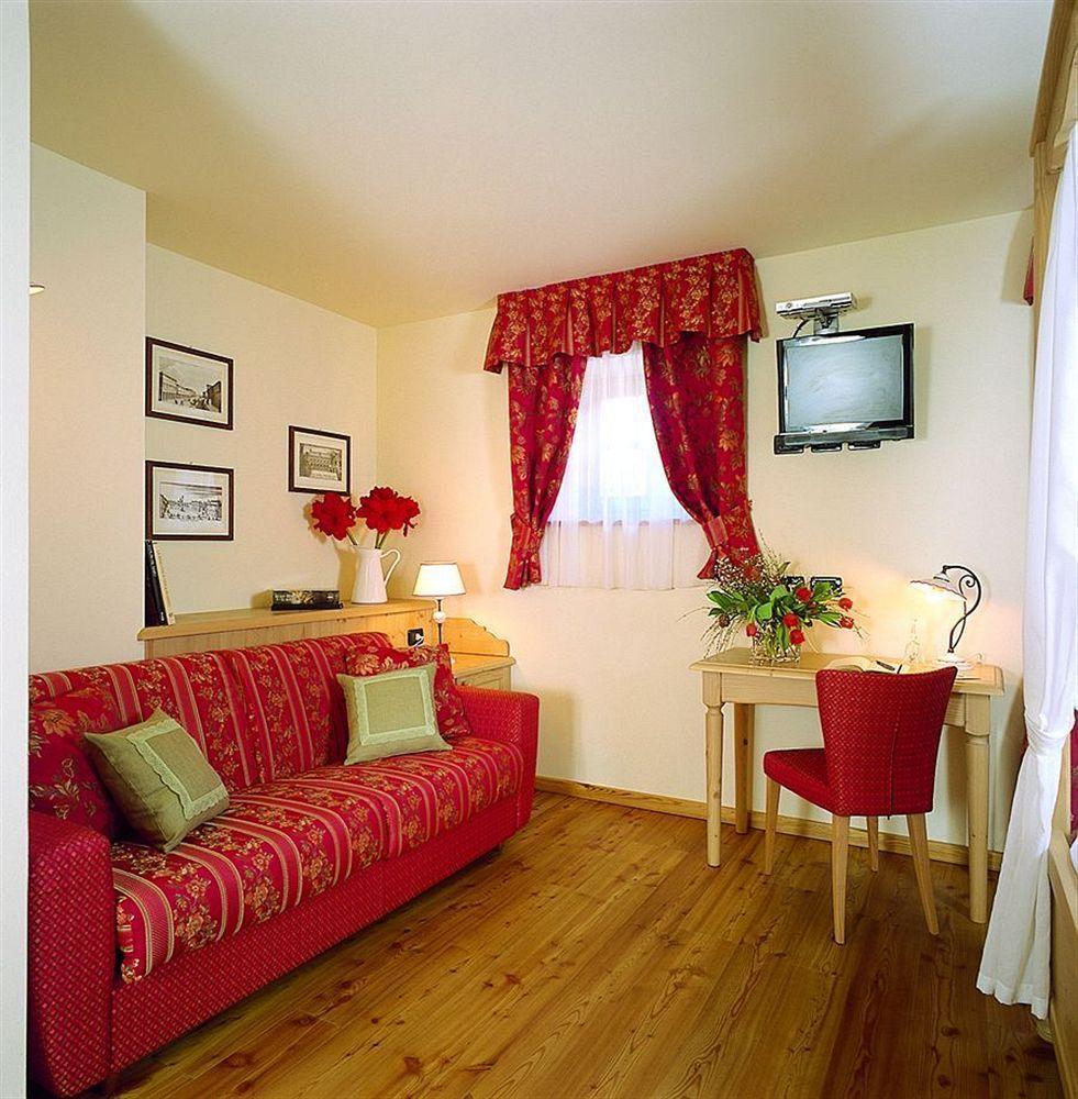 Garni Carpe Diem Hotel 4*